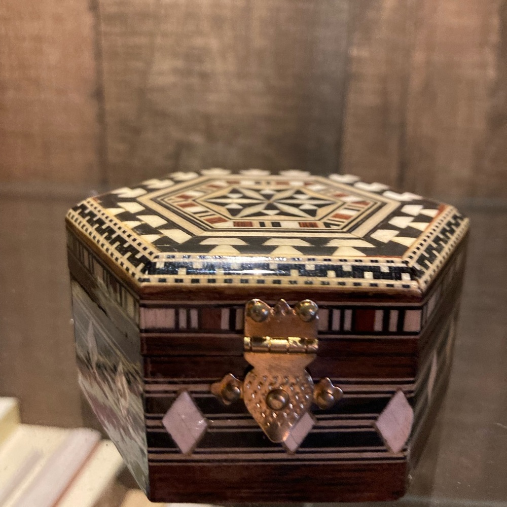 NWOT Wooden Box with Mother of Pearl Inlay